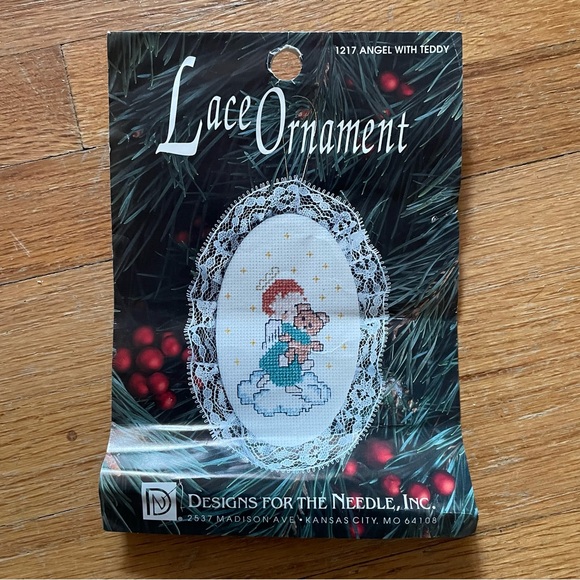 Ornament Cross Stitch Kit with Lace Angel With Teddy Vintage - Picture 1 of 11